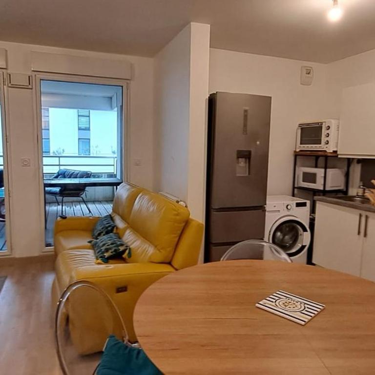 Spacious apartment near the sea - Appartement - 2