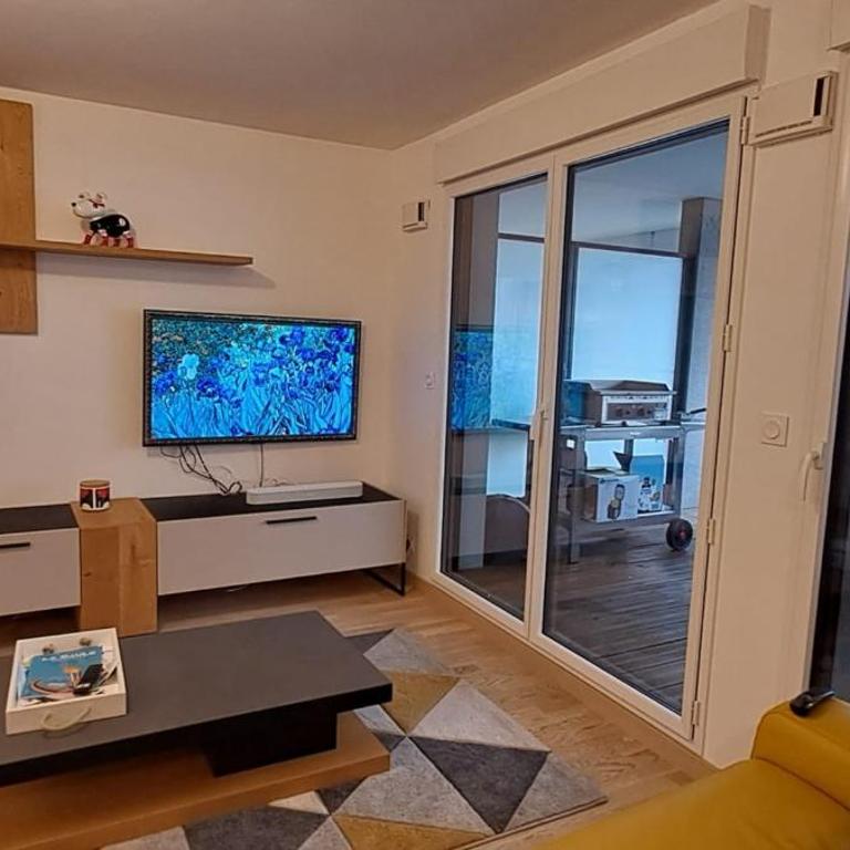 Spacious apartment near the sea - Appartement - 4