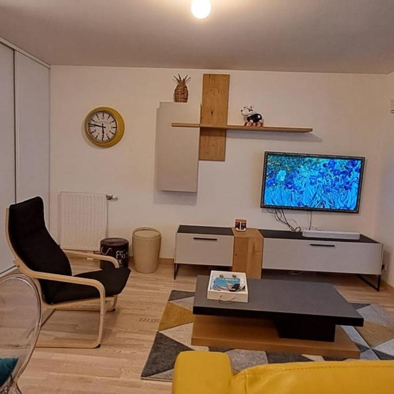 Spacious apartment near the sea - Appartement - 5