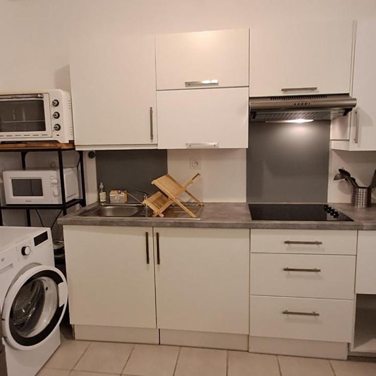 Spacious apartment near the sea - Appartement - 6