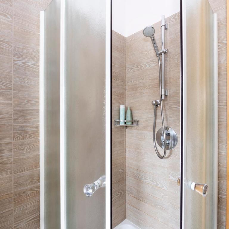 Vera Apartment - Appartamento con 2 Camere da Letto - 17