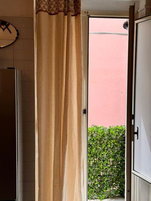 Vicolo 9 e tre quarti - Appartamento con 2 Camere da Letto - 42