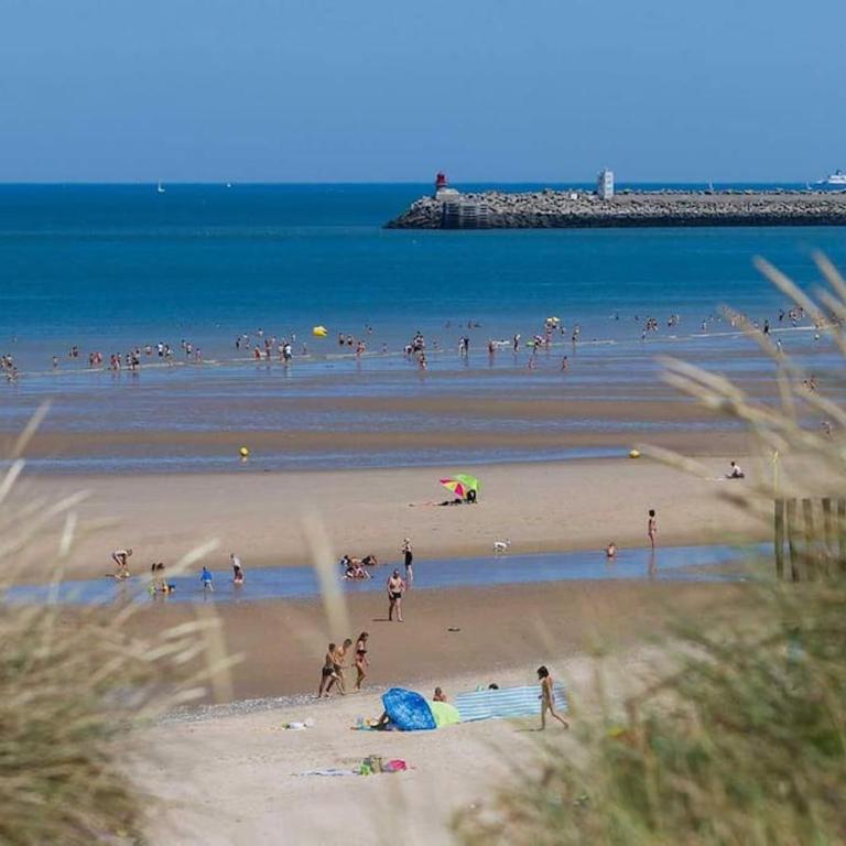 magnifique Studio calais plage Parking gratuit - Studio Lit Queen-Size - 11