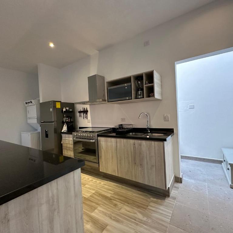 Departamento con Alberca, Jacuzzi, Spa y Padel - Apartment - 40