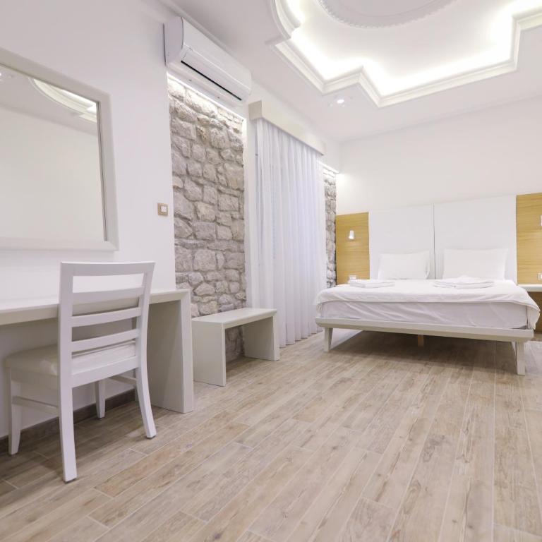 Hotel RR - Dvokrevetna Soba sa Bračnim Krevetom - 5