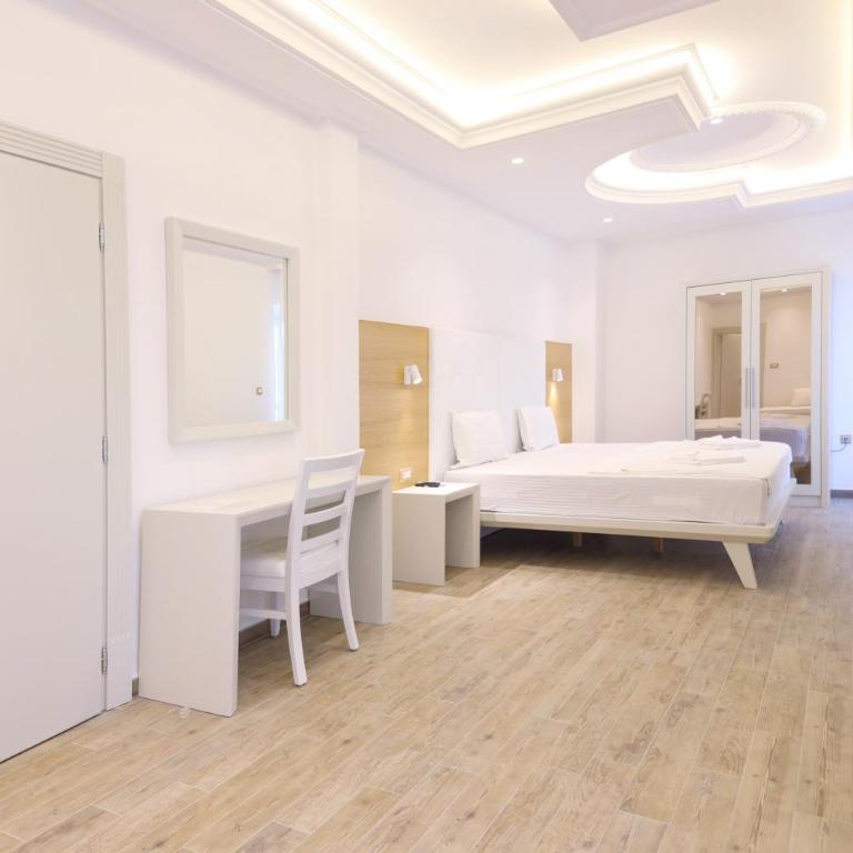 Hotel RR - Triple Room with Sea View - 2