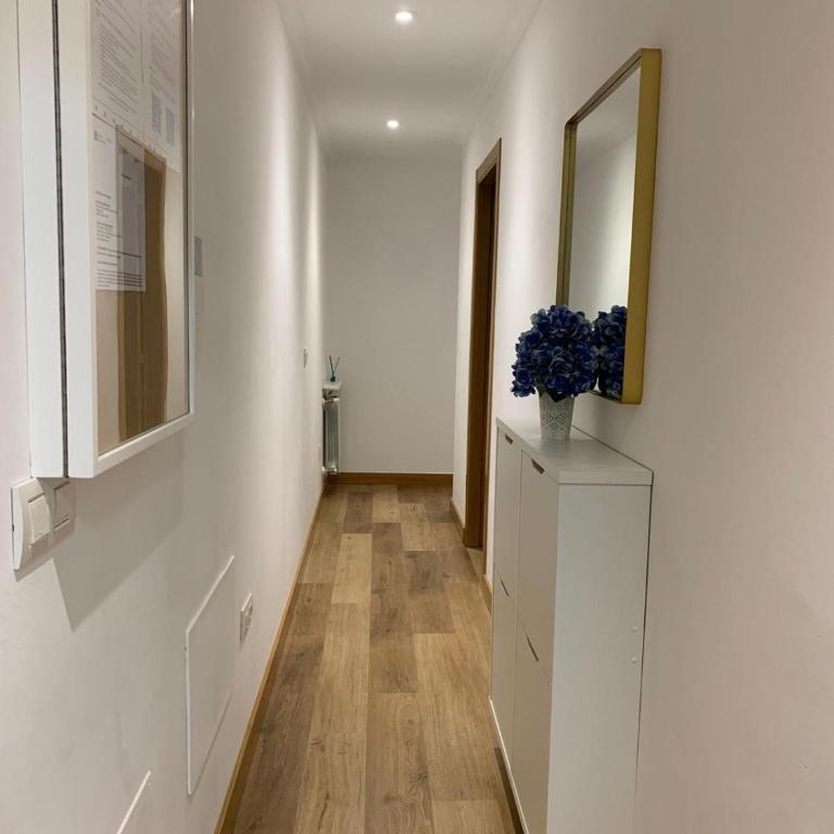playAguete - One-Bedroom Apartment - 17
