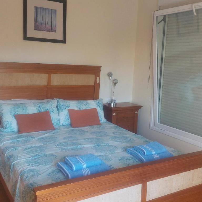 Mervilla - Three-Bedroom Villa - 10