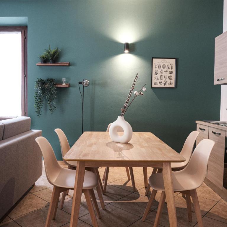 CharmEscape OldTown - 6 min walk to Bernina Express - Apartment with Mountain View - 20