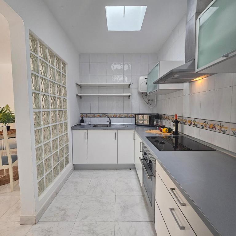Comfortable duplex apartment near the beach - Casa - 3