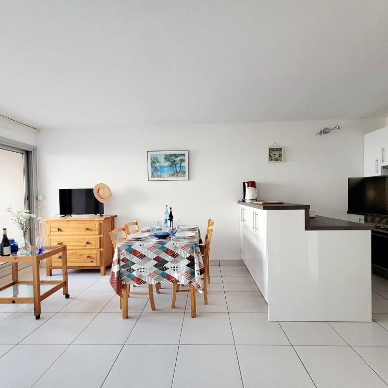 Canet Sud - T2 cabine 4/6 pers - Terrasse - Accès direct plage - FR-1-794-121 - Apartamento - 2