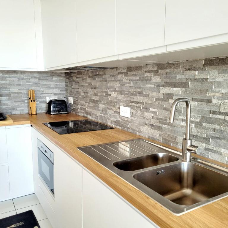 Canet-en-Roussillon - 6 pers - T3 - Plage directe, PKG, Piscine, Wifi - FR-1-794-128 - Apartamento - 9