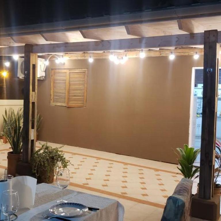 Departamento con Terraza - Apartamento de 2 dormitorios - 3