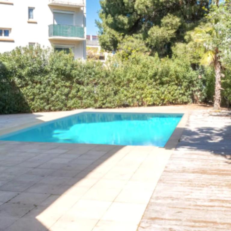 Beau T2 Moderne avec Piscine, Garage, Proche Mer - Canet-en-Roussillon - FR-1-794-132 - Appartement - 14