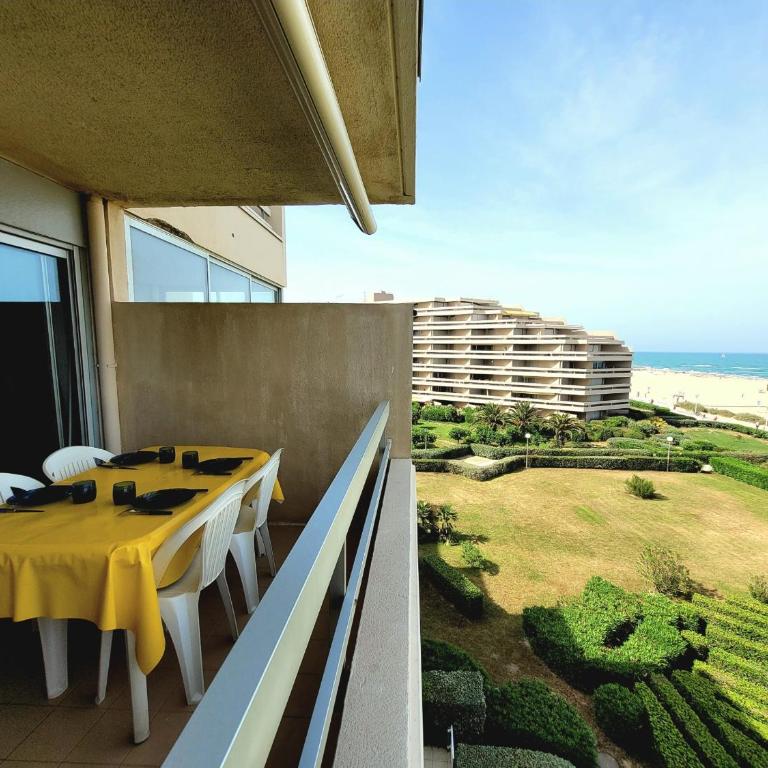 Canet-en-Roussillon - Studio cabine 4/5 pers - bord de mer avec parking - FR-1-794-144 - Apartment - 3