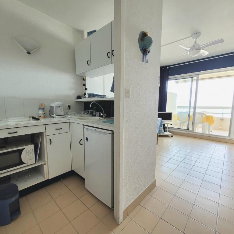 Canet-en-Roussillon - Studio cabine 4/5 pers - bord de mer avec parking - FR-1-794-144 - Apartment - 4