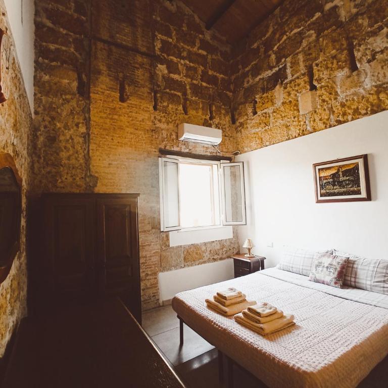 ZyZ Apartments La Kalsa - Appartamento con 3 Camere da Letto - 1