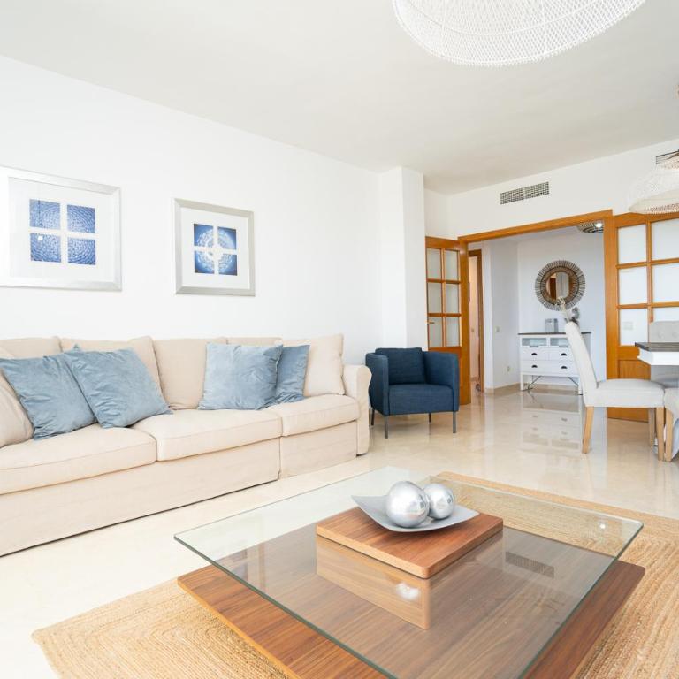 Beach-line apartment - Two-Bedroom Apartment - 11