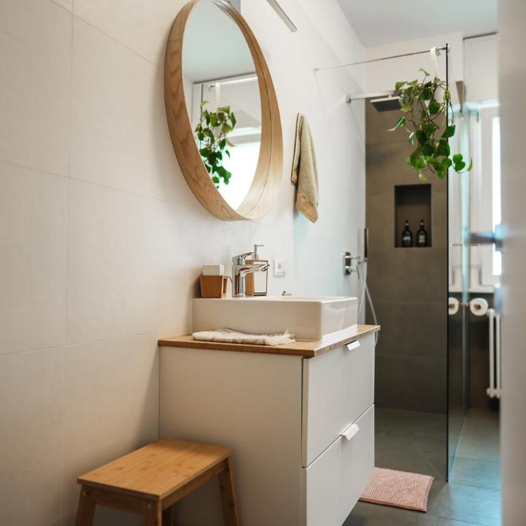 Entire flat, 1 minute walk from lake of Garda - Appartamento con 2 Camere da Letto - 41