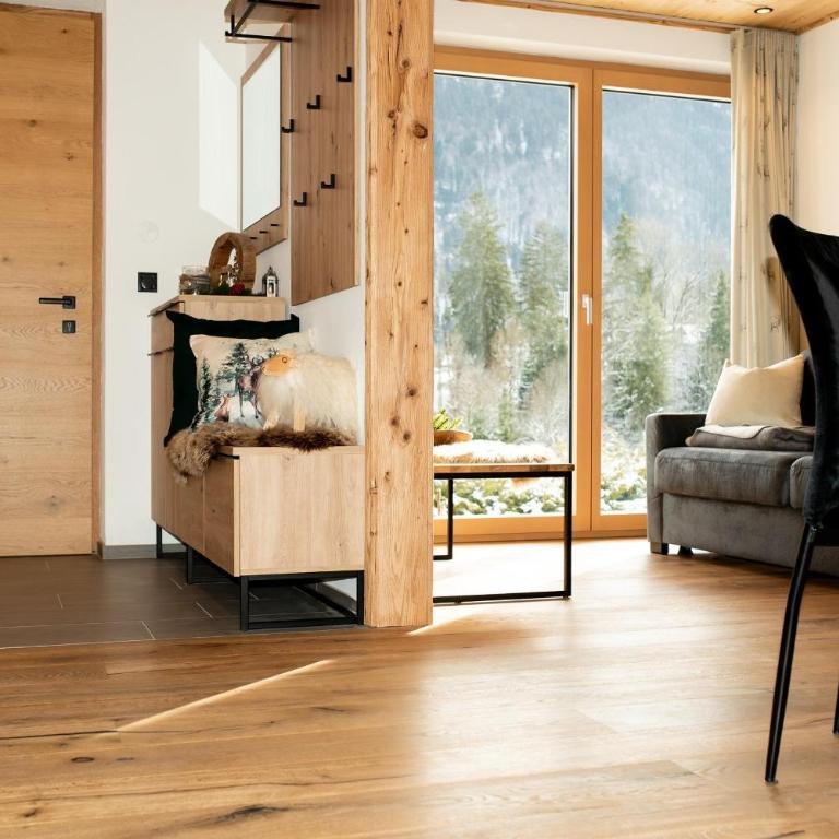 Appartement Bergwild - Two-Bedroom Apartment with Bath - 27