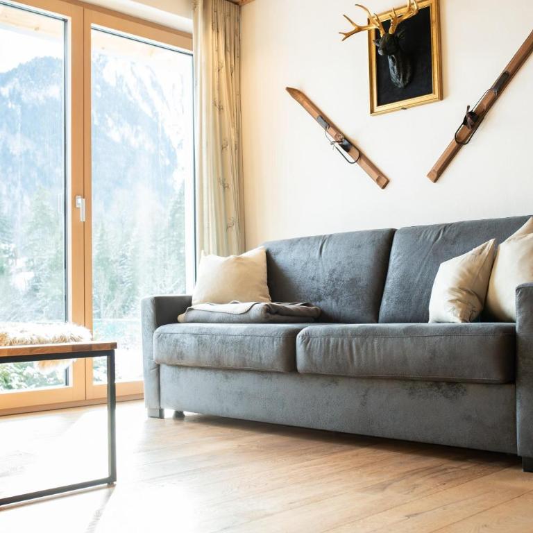 Appartement Bergwild - Two-Bedroom Apartment with Bath - 16
