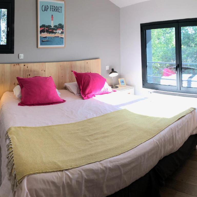 Chambre Cap-Ferret-Piscine chauffée-Villa Sylhengui - Chambre Double ou Lits Jumeaux - Vue sur Piscine - 13
