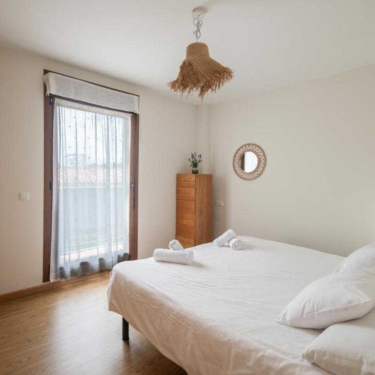 Adosado a 900m de la playa de Poo - Two-Bedroom House - 10