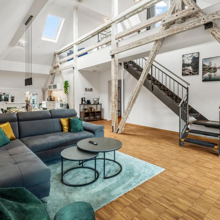 DND Design Loft I 170qm I Parken I Balkon I Workstation I Netflix I Kaffee I Waschmaschine I Trockner I Xbox I Ausblick - Apartment mit 3 Schlafzimmern - 1