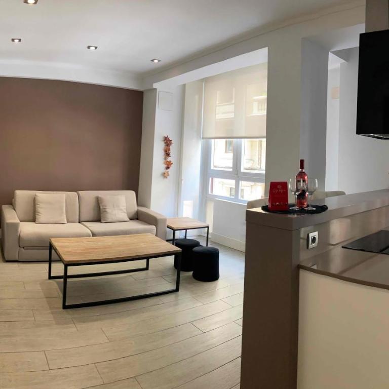 Modern apartment near to Guggenheim museum - Two-Bedroom Apartment - 1