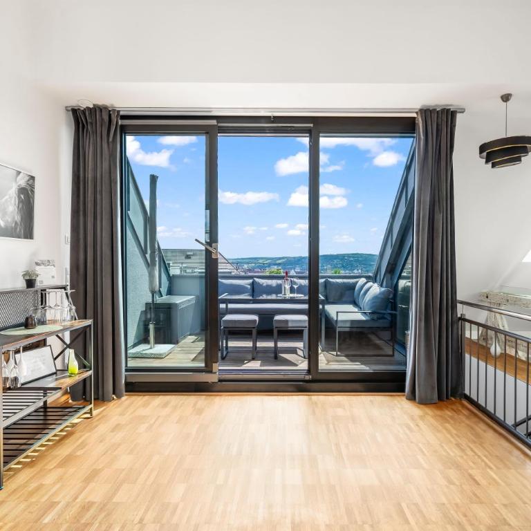 DND Design Loft I 170qm I Parken I Balkon I Workstation I Netflix I Kaffee I Waschmaschine I Trockner I Xbox I Ausblick - Apartment mit 3 Schlafzimmern - 27