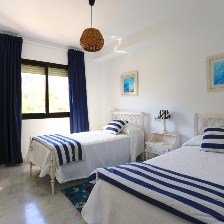 ESTEPONA Premium Beach House - Casa Deluxe de 4 dormitorios - Frente al mar - 15