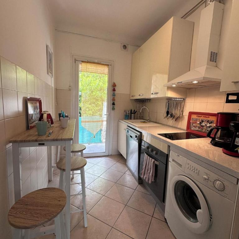 Appartement dans villa roi soleil - Appartement Standard 2 Chambres - 12