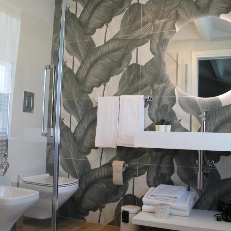 C House Rooms Lake - Camera Matrimoniale con Vista Lago - 4