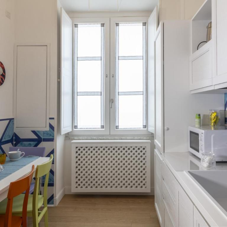Mya Home Luxury Apartments - Superior Apartment - 14