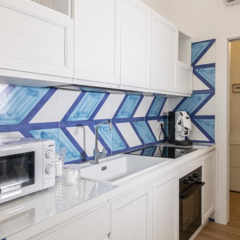 Mya Home Luxury Apartments - Superior Apartment - 23
