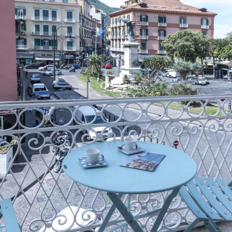 Mya Home Luxury Apartments - Superior Apartment - 40