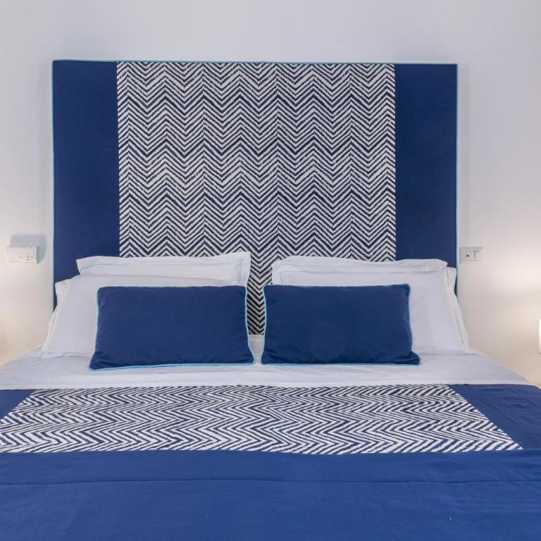 Mya Home Luxury Apartments - Superior Apartment - 39