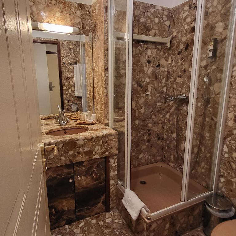 Hotel Amélie - Chambre Simple Standard - 4