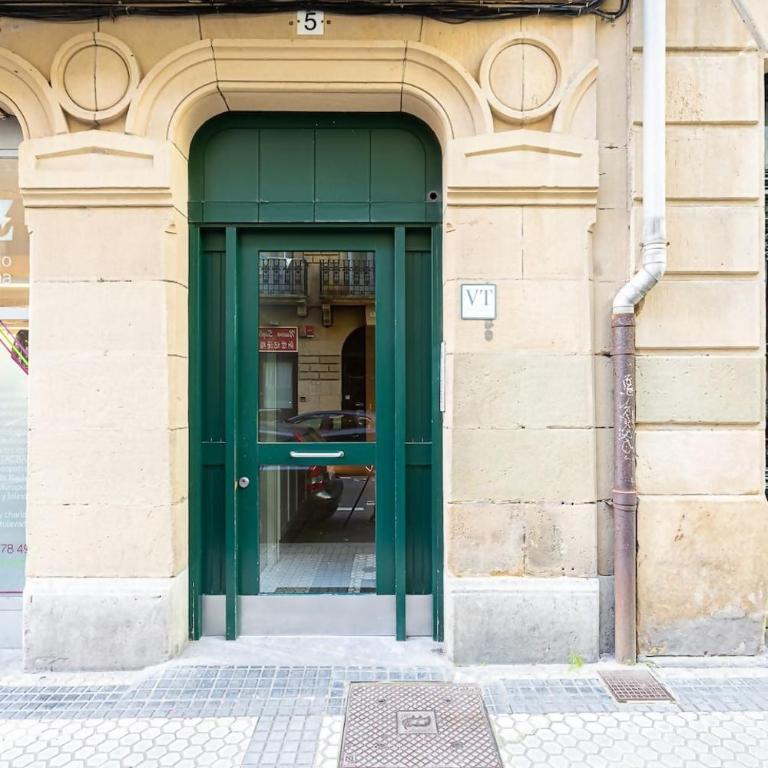 “The Palms” new, ac, terrace, calm near Old Town - Apartamento de 2 dormitorios - 29