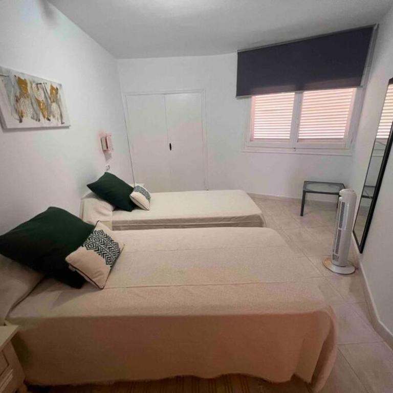 Bungalow in Calpe - swimming pool and tennis court - Two-Bedroom House - 2