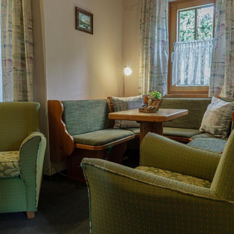 Gasthof Scherer - Familienzimmer mit Balkon - 7