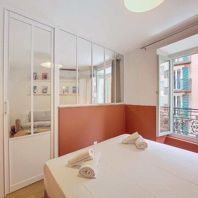 Nestor&Jeeves - PLACE DU PIN - Near Port - Old town - Appartement 1 Chambre avec Balcon - 15
