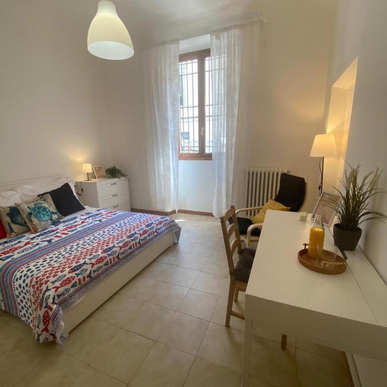 Le Petit Jardin Center Florence - Appartamento con 2 Camere da Letto - 4