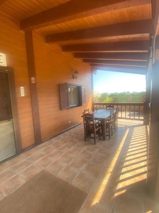Casa de madera con piscina en Cambrils - Casa de 3 dormitorios - 19