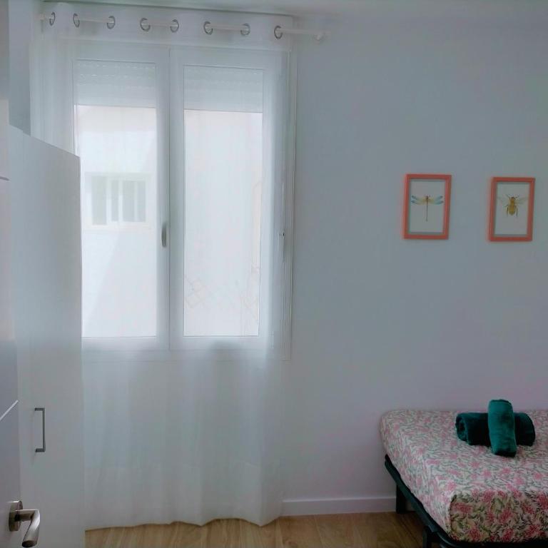 Apartamento Málaga Prat - Two-Bedroom Apartment - 11