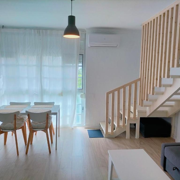 Apartamento Málaga Prat - Two-Bedroom Apartment - 3
