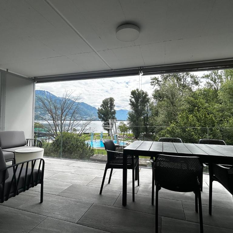Family apartment, near the beach whit private park - Appartamento con 2 Camere da Letto e Vista Lago - 20