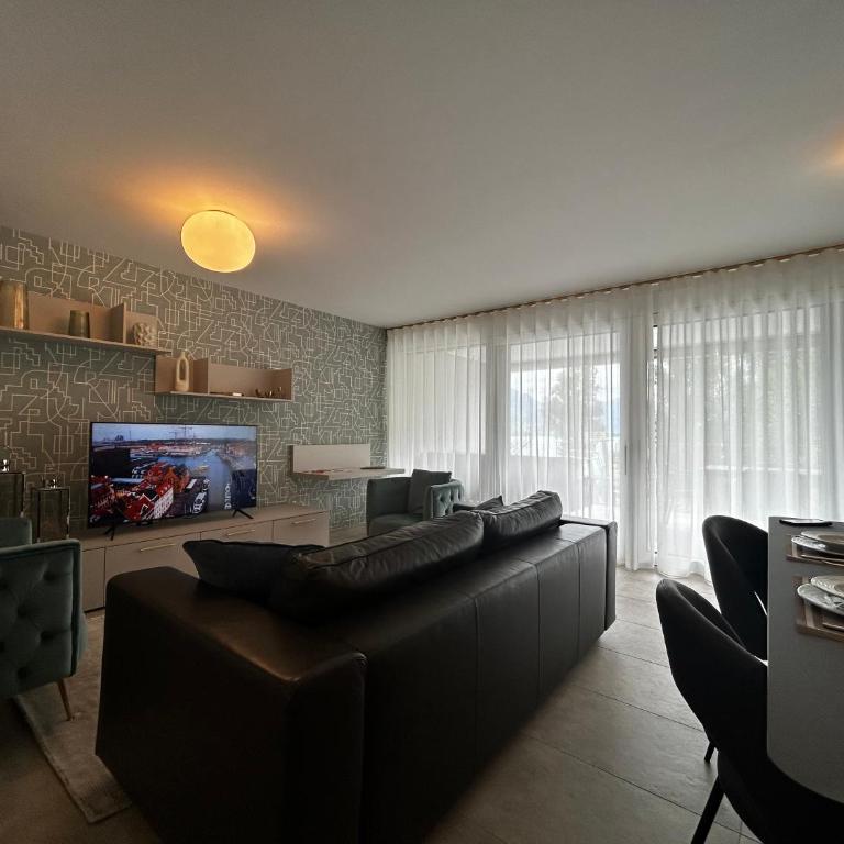 Family apartment, near the beach whit private park - Appartamento con 2 Camere da Letto e Vista Lago - 23