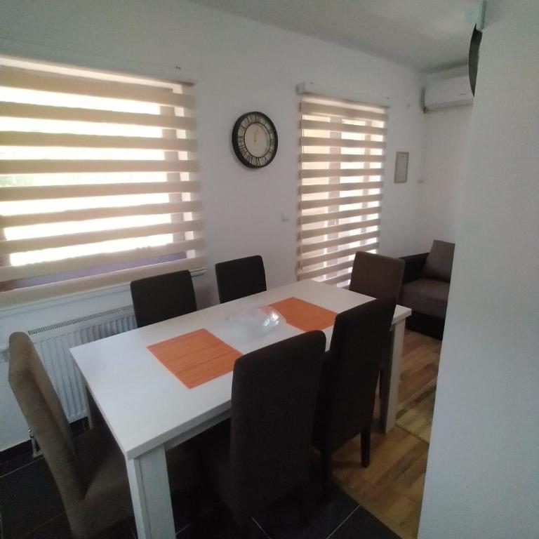 ROSA - Apartman sa Pogledom na Vrt - 23
