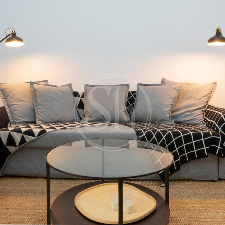 Modern flat near Sagrada Familia ideal for family - Two-Bedroom Apartment - 2